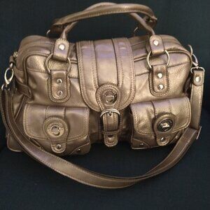 London Fog Beautiful Lg shoulder bag or over night duffle gold.